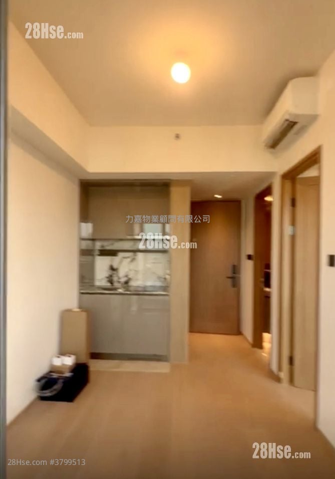 Topside Residence Rental 1 Bedroom , 1 Bathroom 272 ft²