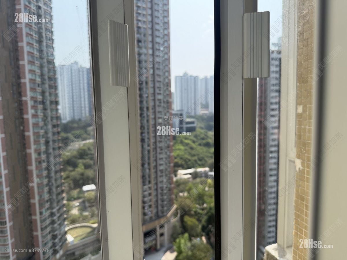 View: Tsing Yi Garden Sell 3 Bedrooms , 1 Bathroom 547 ft²