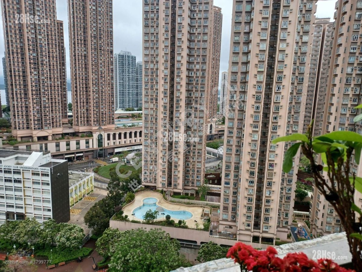 Kam Hay Court Sell 3 Bedrooms , 1 Bathroom