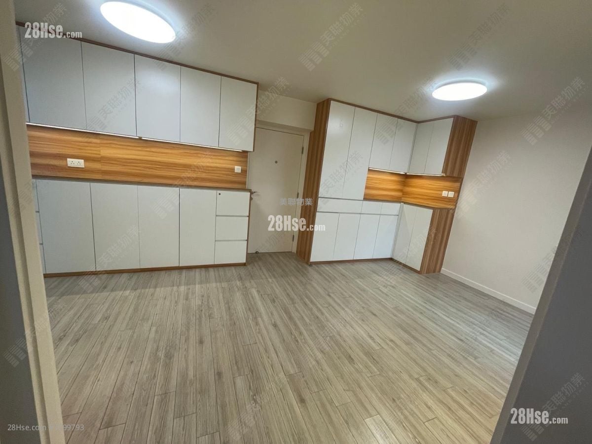 King Lam Estate Sell 1 Bathroom 443 ft²