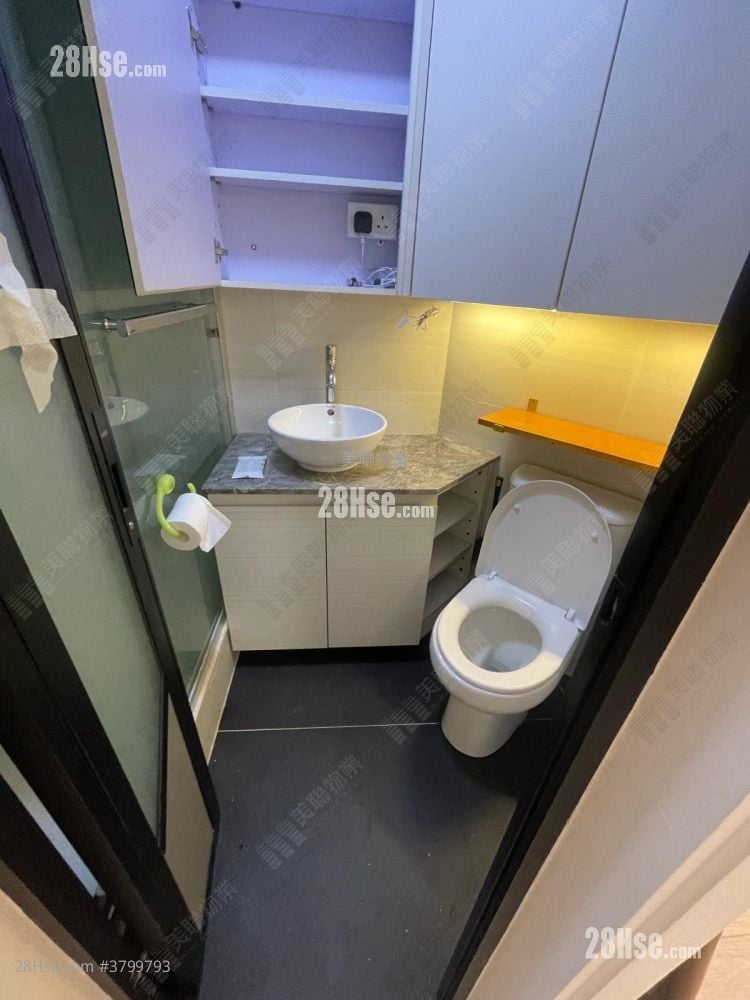King Lam Estate Sell 1 Bathroom 443 ft²