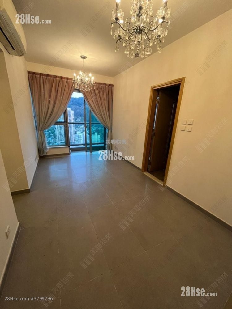 Century Gateway Rental 584 ft²