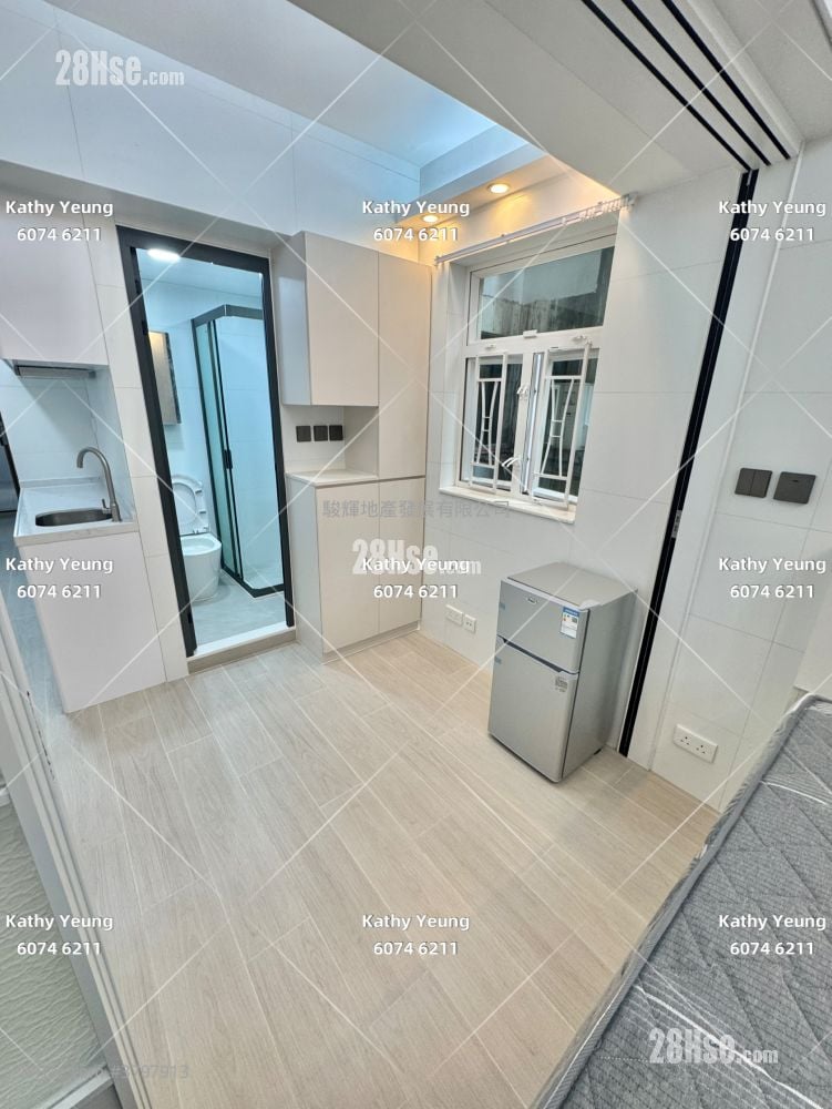 四海大厦 租盘 1 房 , 1 浴室 200 平方尺