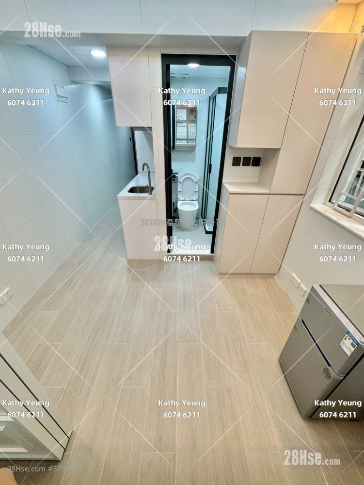 四海大厦 租盘 1 房 , 1 浴室 200 平方尺