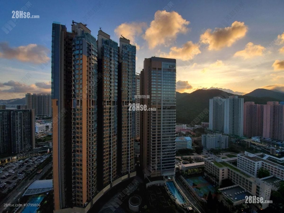 The Grandiose Sell 2 Bedrooms 439 ft²