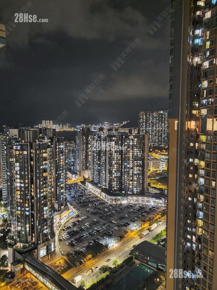 The Grandiose Sell 2 Bedrooms 439 ft²