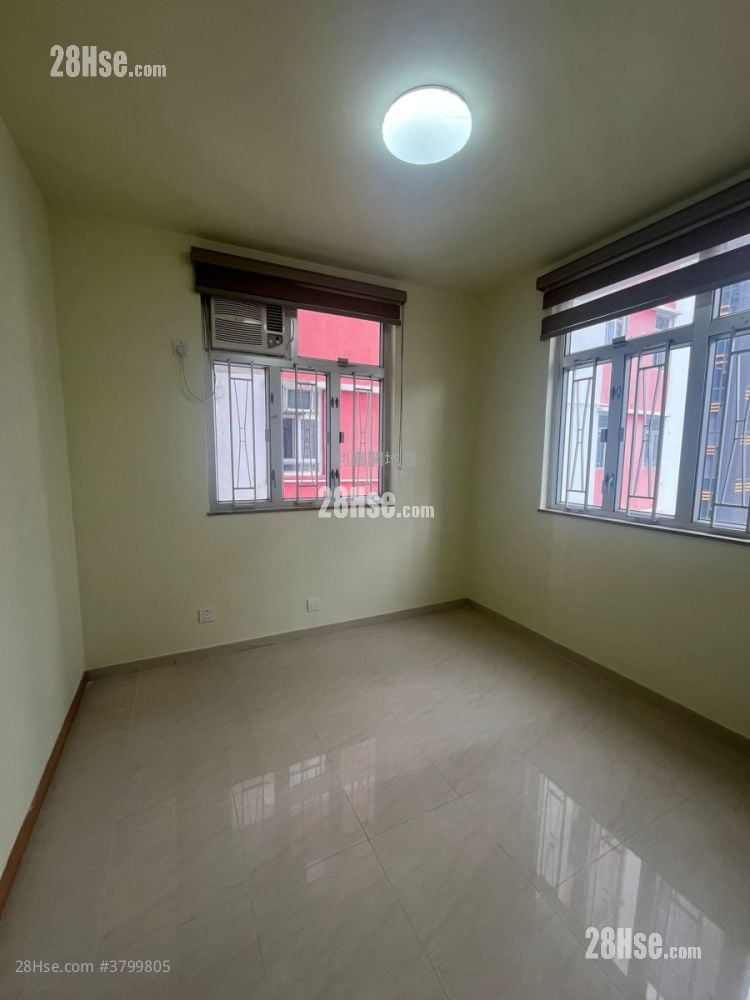 Viking Garden Rental 2 Bedrooms , 1 Bathroom 449 ft²