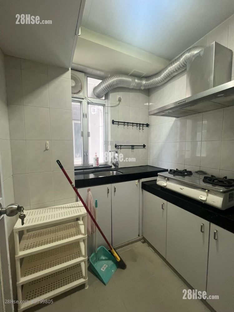 Viking Garden Rental 2 Bedrooms , 1 Bathroom 449 ft²