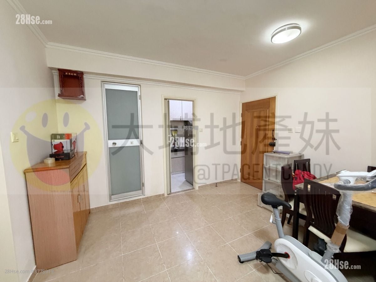 Treasure Garden Sell 2 Bedrooms , 1 Bathroom 398 ft²