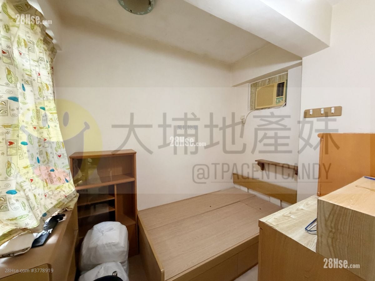 Treasure Garden Sell 2 Bedrooms , 1 Bathroom 398 ft²