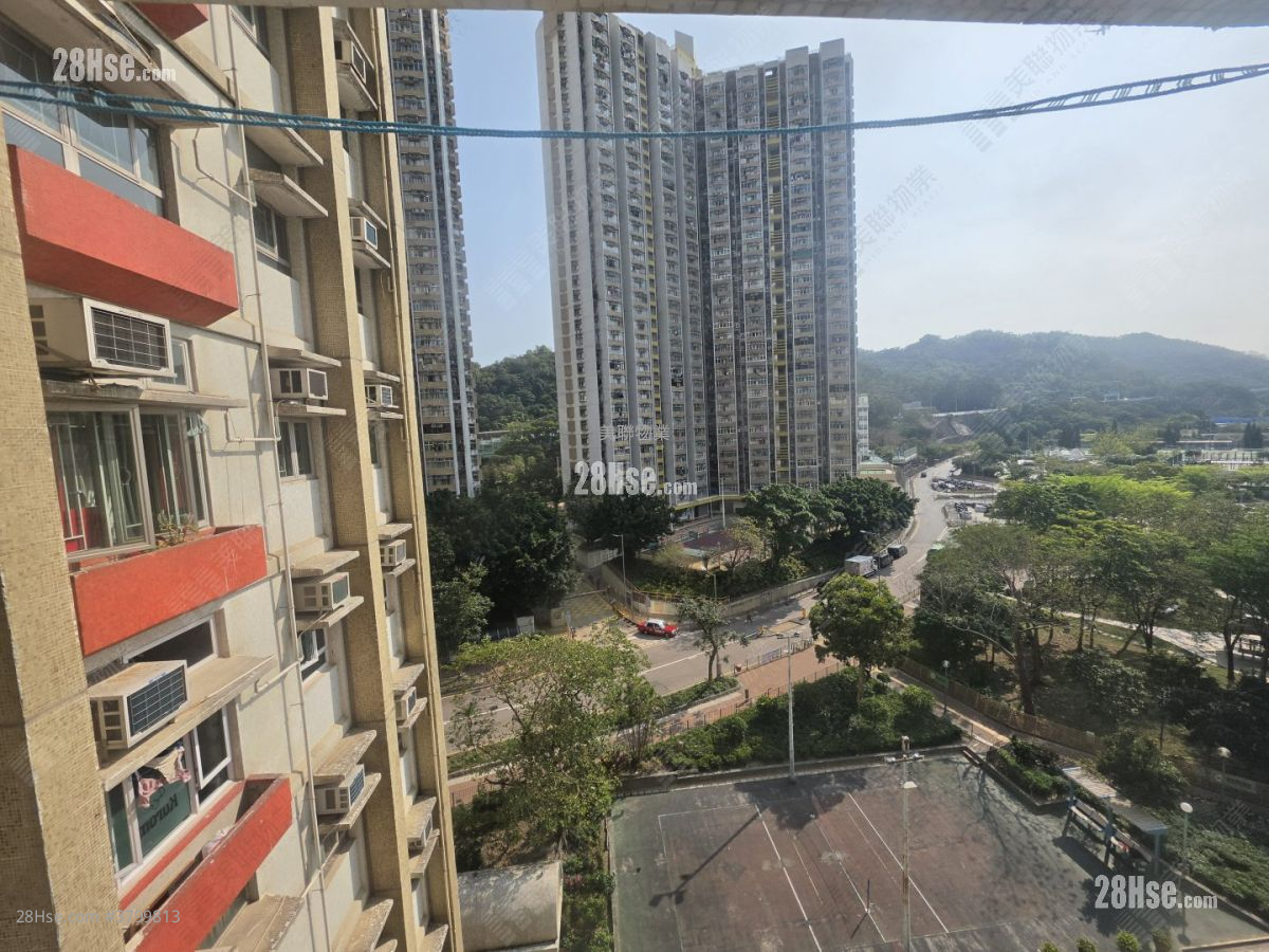 Ching Tai Court Sell 2 Bedrooms , 1 Bathroom 401 ft²