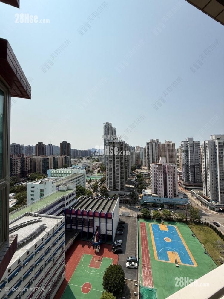 Yoho Town Sell 2 Bedrooms 422 ft²