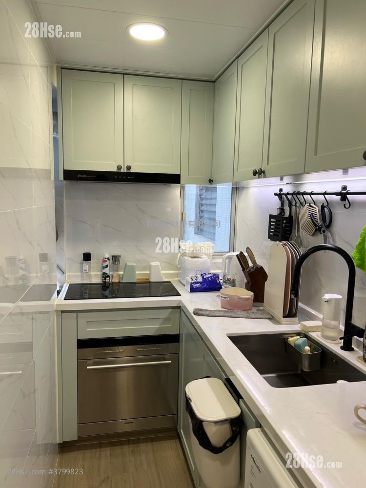 Serene Garden Sell 2 Bedrooms , 1 Bathroom 431 ft²