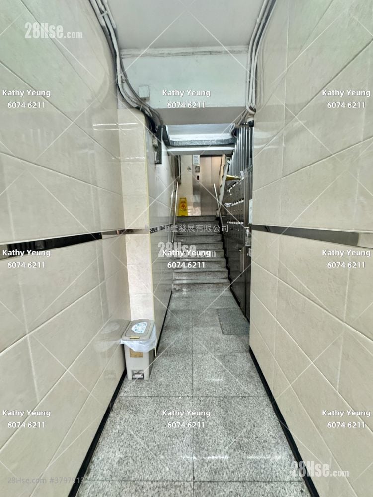 四海大厦 租盘 1 房 , 1 浴室 200 平方尺