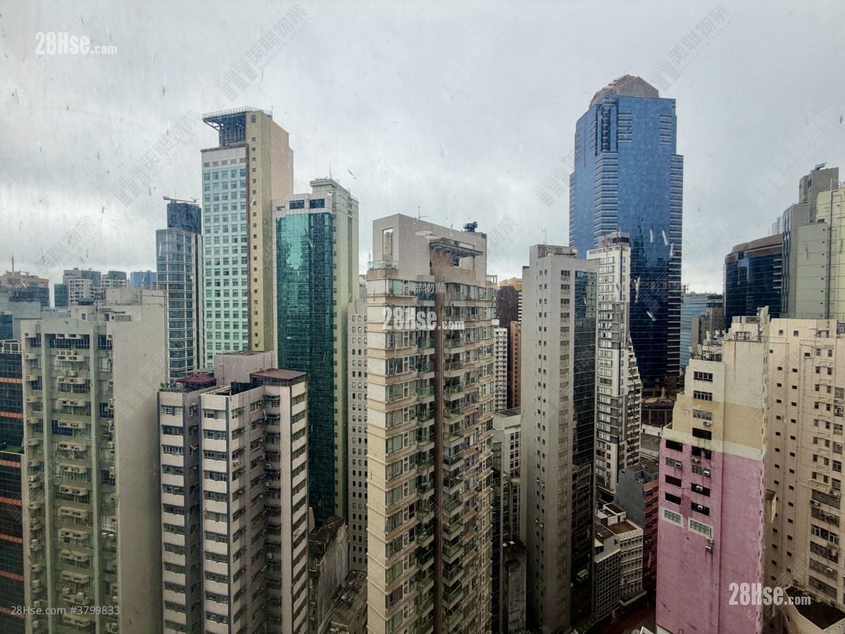 Hollywood Terrace Sell 2 Bedrooms , 1 Bathroom 615 ft²