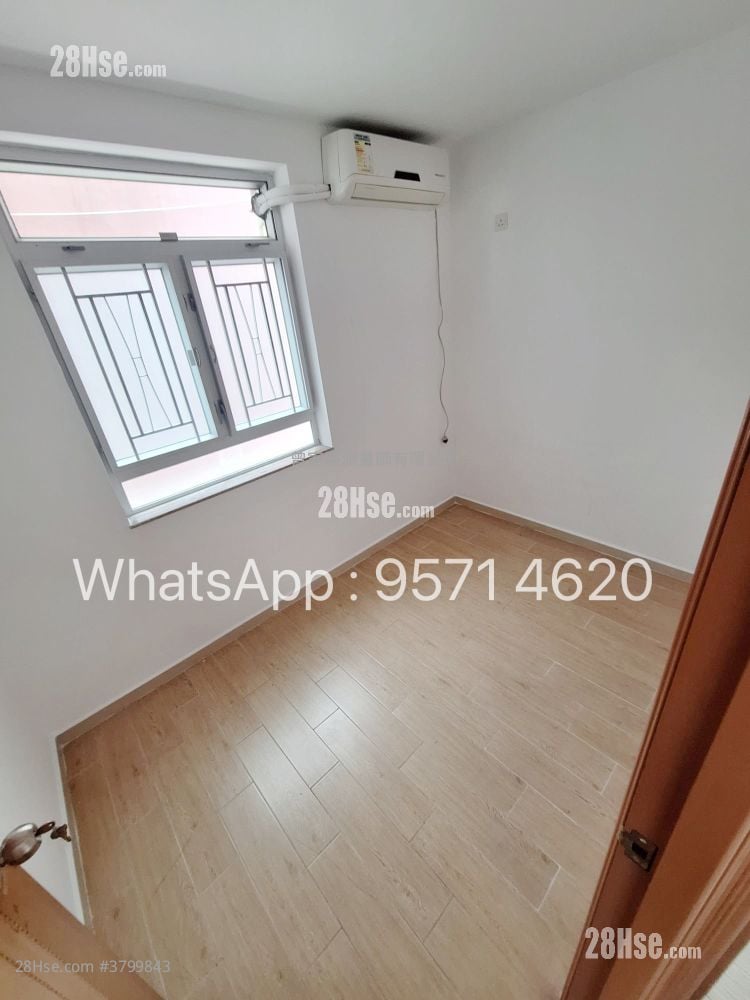 村屋 租盘 3 房 , 1 浴室 700 平方尺