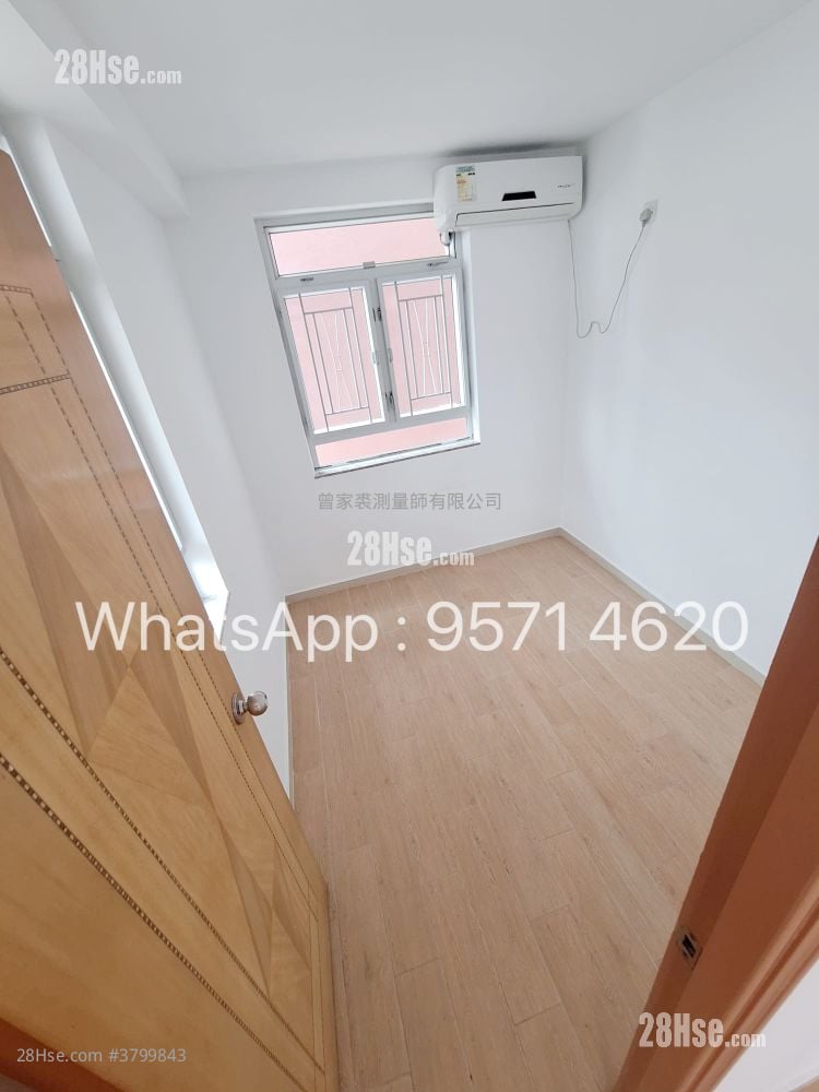 村屋 租盘 3 房 , 1 浴室 700 平方尺