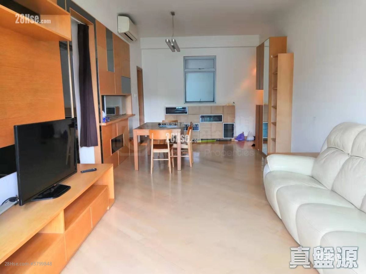 The Riverpark Sell 3 Bedrooms , 2 Bathrooms 1,018 ft²