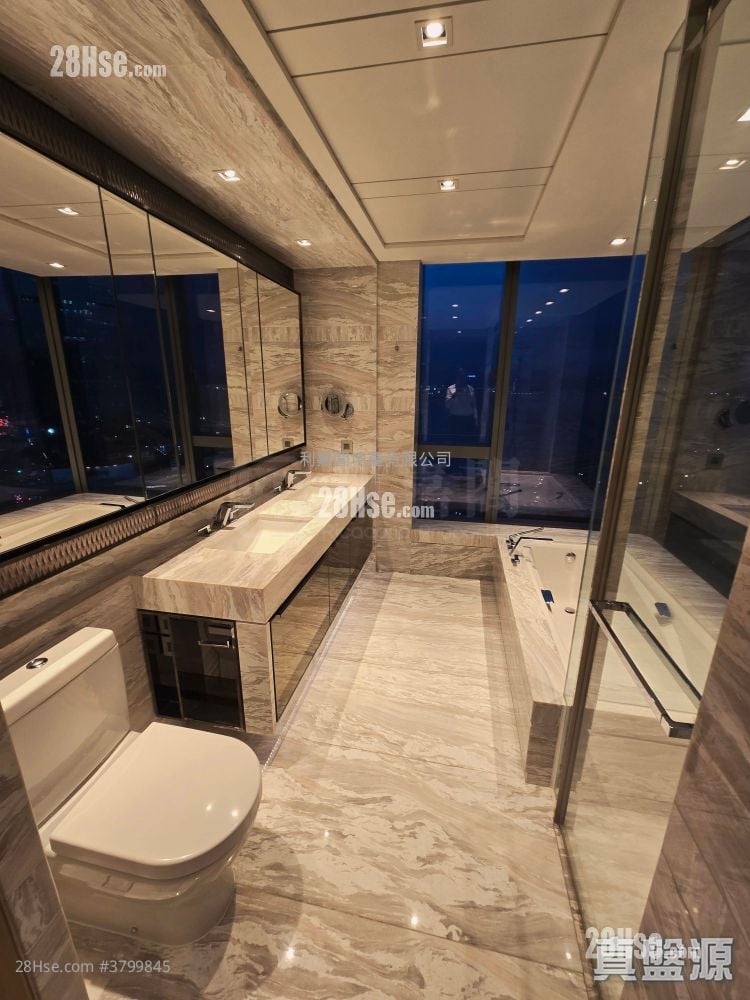 Victoria Harbour Rental 4 Bedrooms , 3 Bathrooms 1,585 ft²