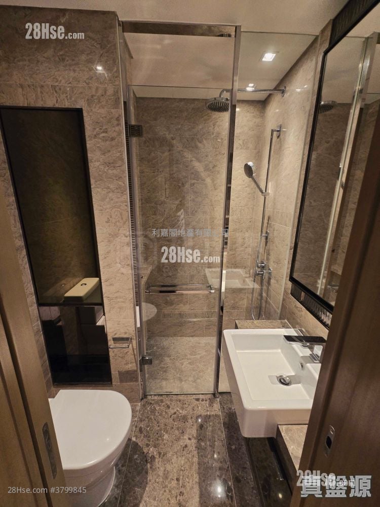 Victoria Harbour Rental 4 Bedrooms , 3 Bathrooms 1,585 ft²