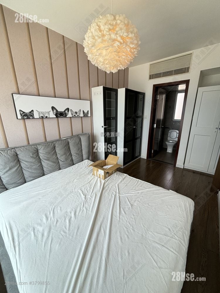 君临天下 租盘 2 房 , 2 浴室 794 平方尺