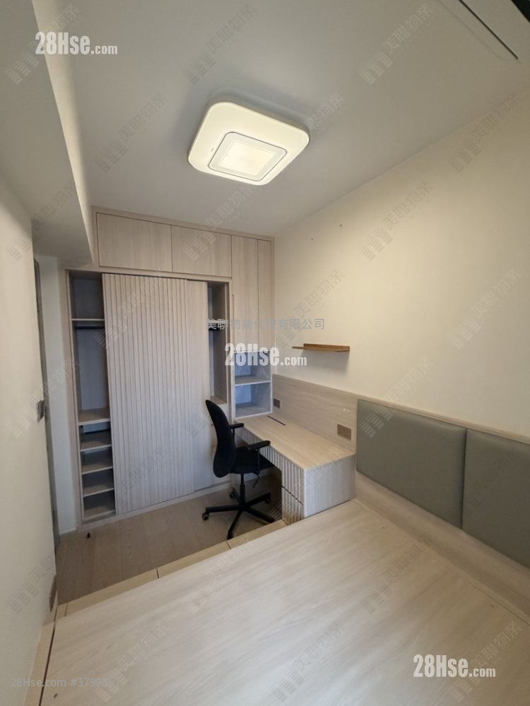 Sea To Sky Sell 2 Bedrooms , 1 Bathroom 482 ft²