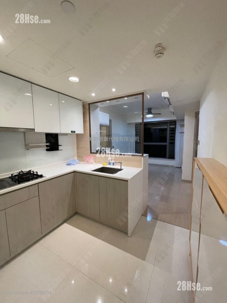 Sea To Sky Sell 2 Bedrooms , 1 Bathroom 482 ft²