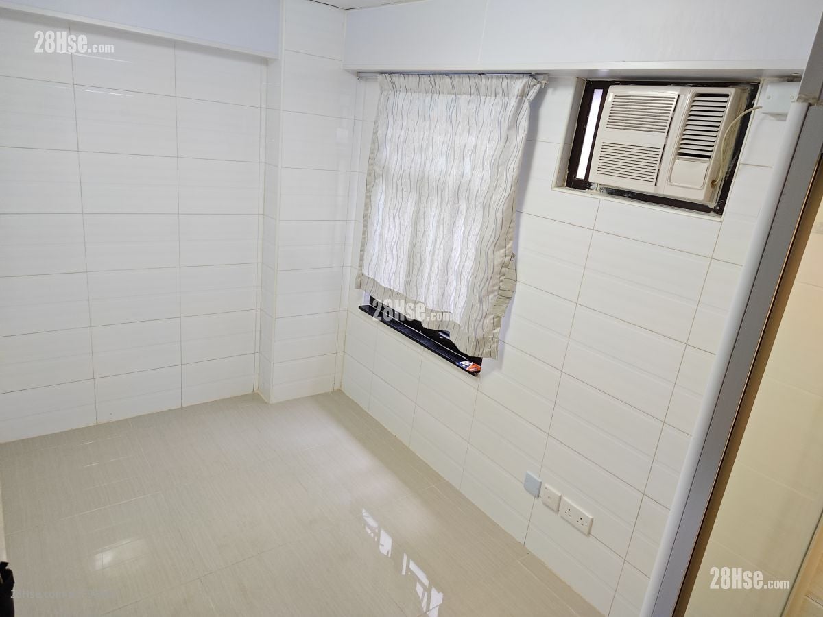 Lai Sing Mansion Rental 1 Bathroom 80 ft²