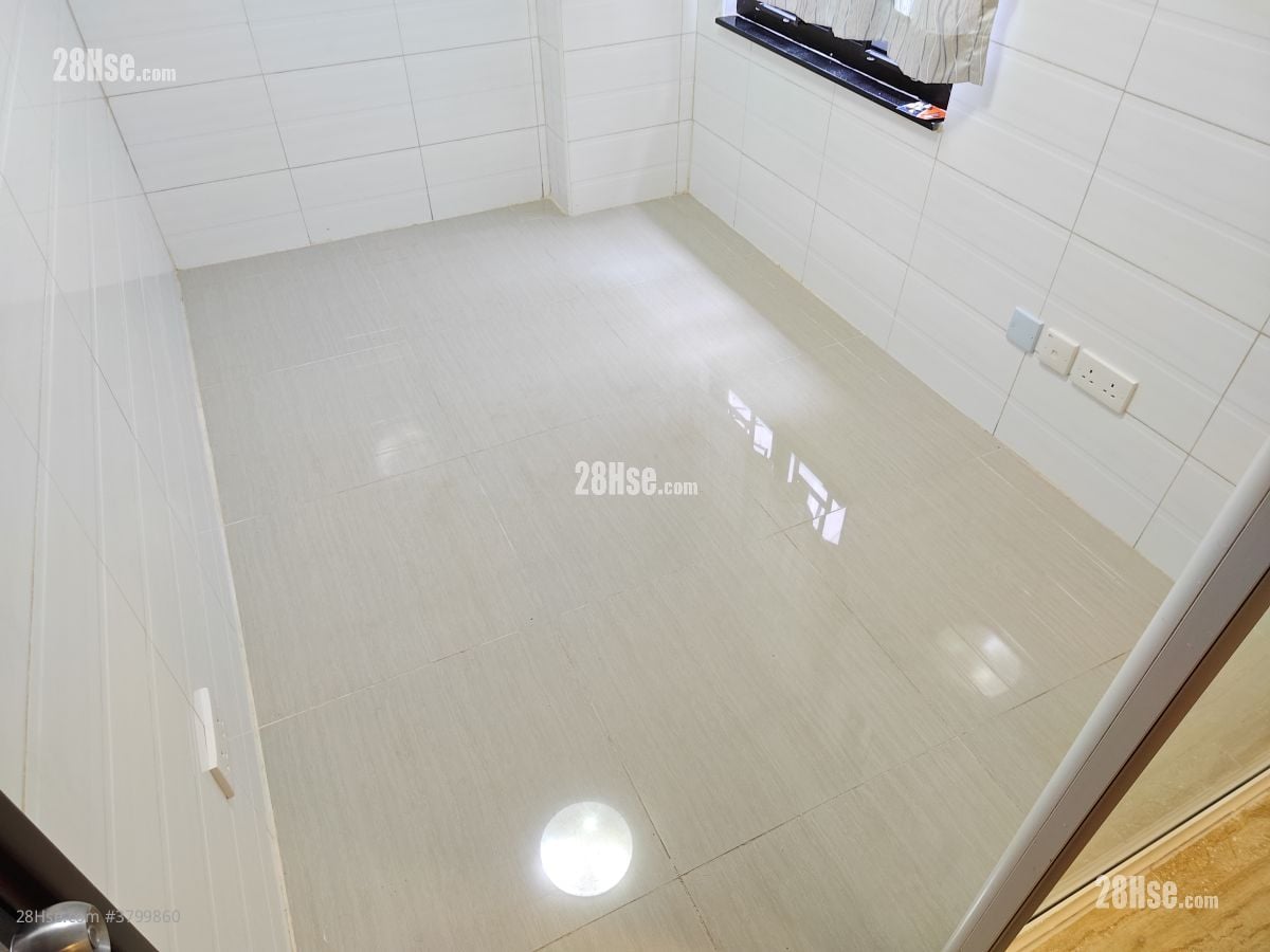 Lai Sing Mansion Rental 1 Bathroom 80 ft²