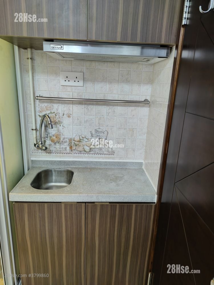 Lai Sing Mansion Rental 1 Bathroom 80 ft²