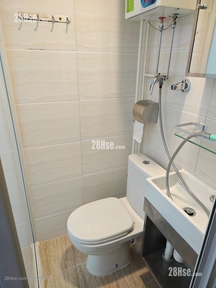 Lai Sing Mansion Rental 1 Bathroom 80 ft²