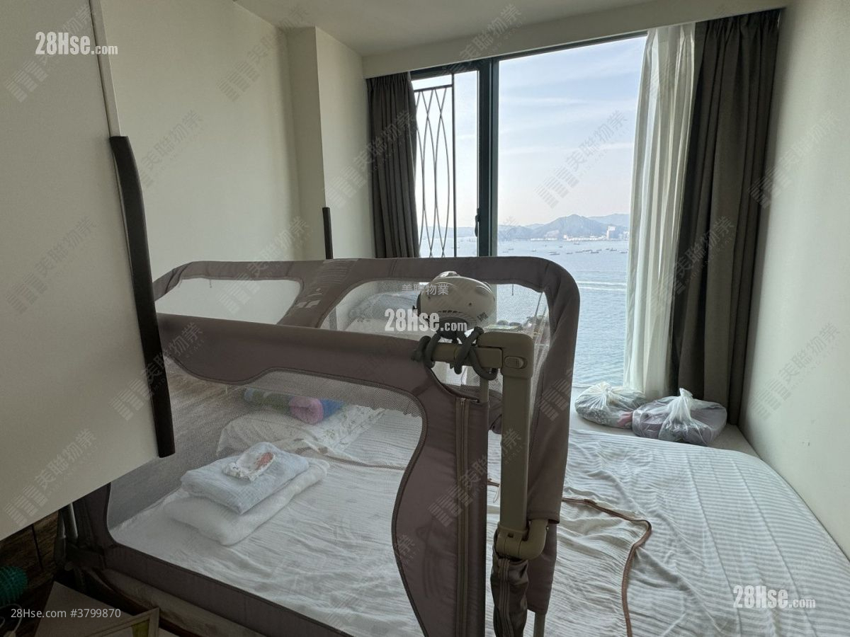 Belchers Hill Sell 3 Bedrooms , 2 Bathrooms 712 ft²