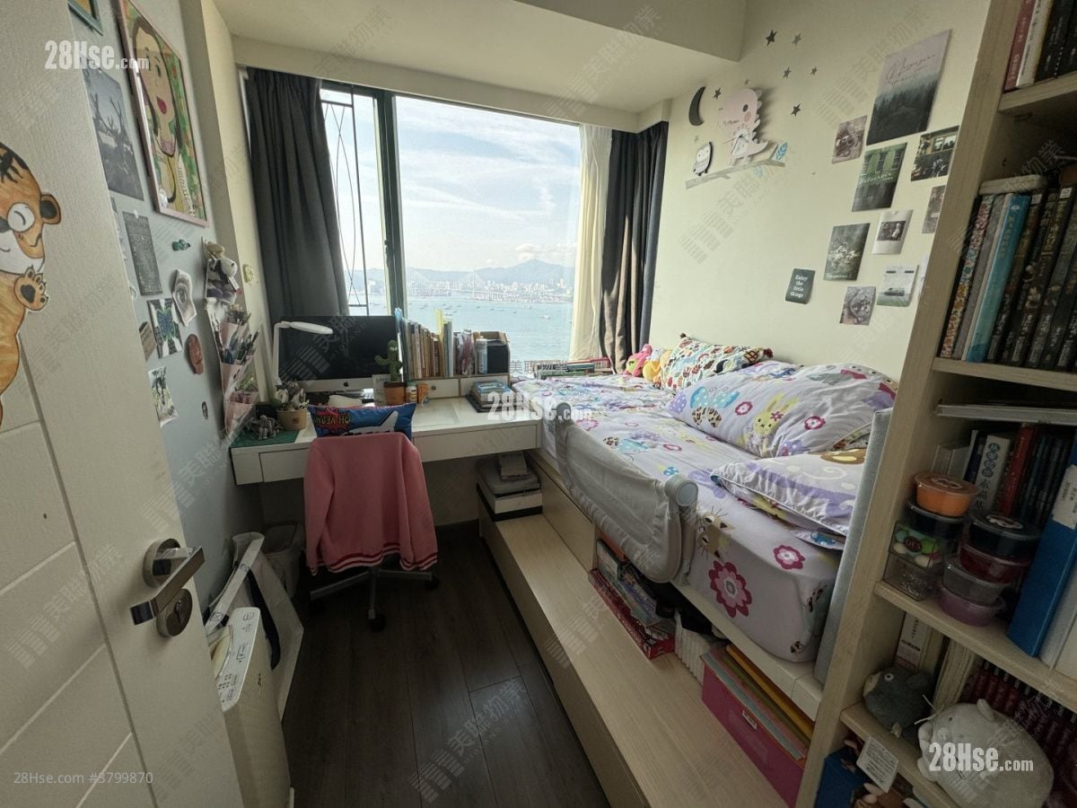 Belchers Hill Sell 3 Bedrooms , 2 Bathrooms 712 ft²