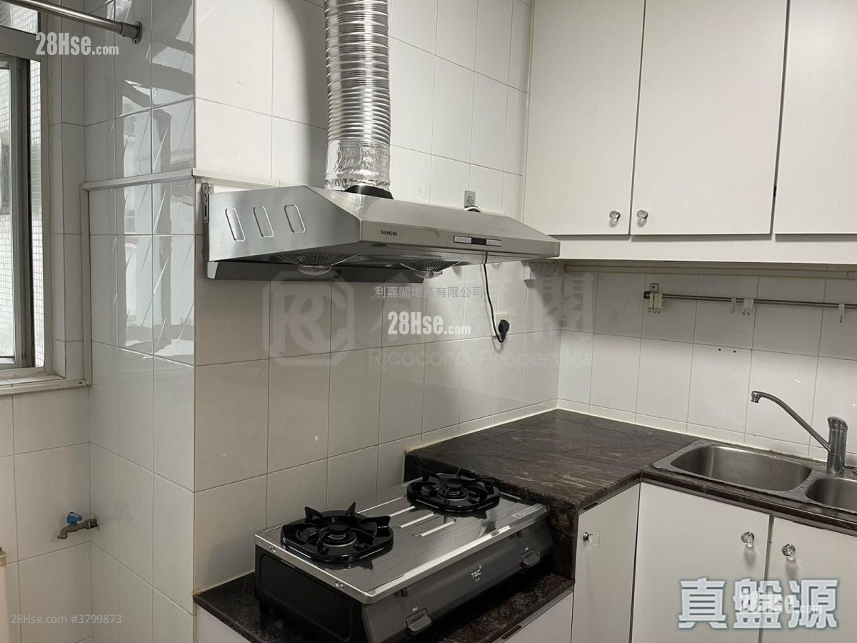 太古城 售盘 3 房 689 平方尺