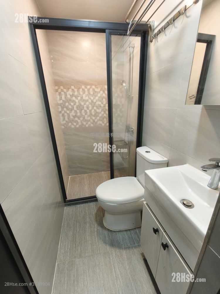 11 Bowring Street Rental Studio , 1 Bathroom 180 ft²