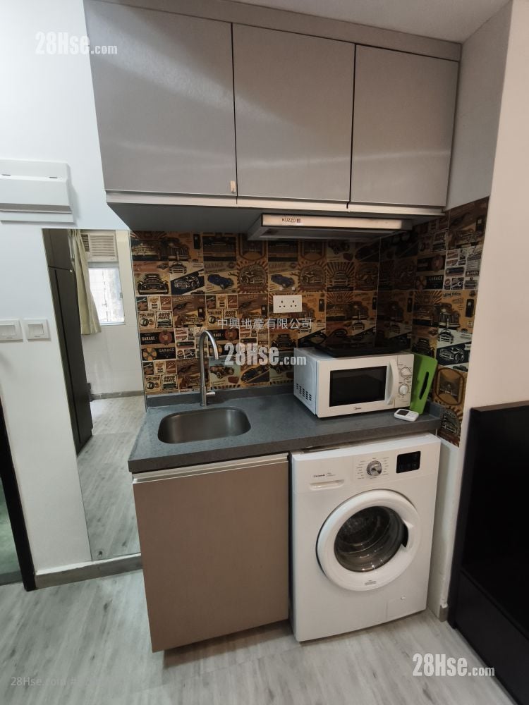 11 Bowring Street Rental Studio , 1 Bathroom 180 ft²