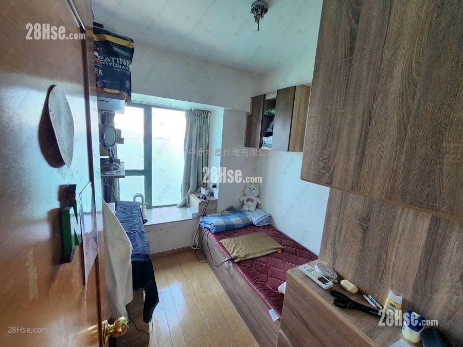 Island Resort Sell 3 Bedrooms 811 ft²