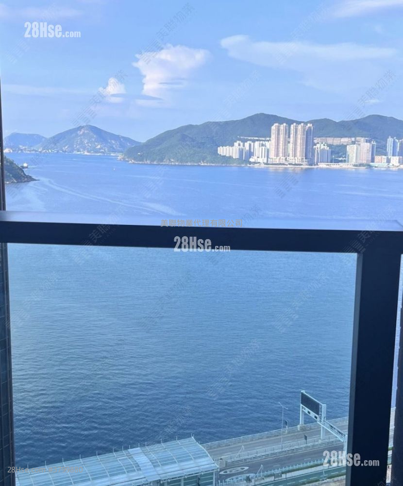 Sea To Sky Sell 5+ Bedrooms , 4 Bathrooms 1,077 ft²