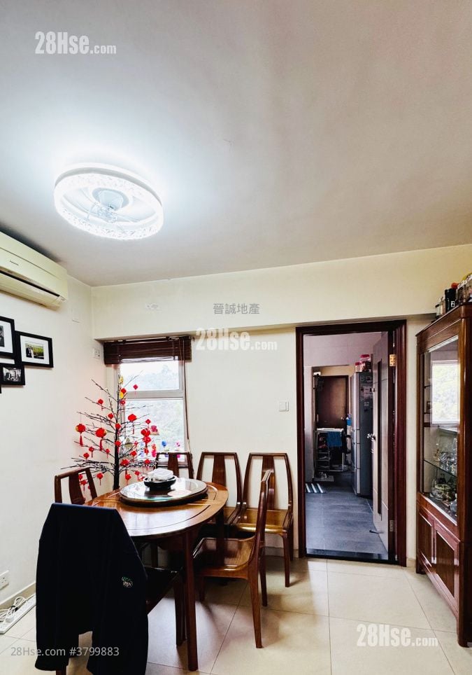 Tsing Yung Terrace Sell 4 Bedrooms , 3 Bathrooms 955 ft²
