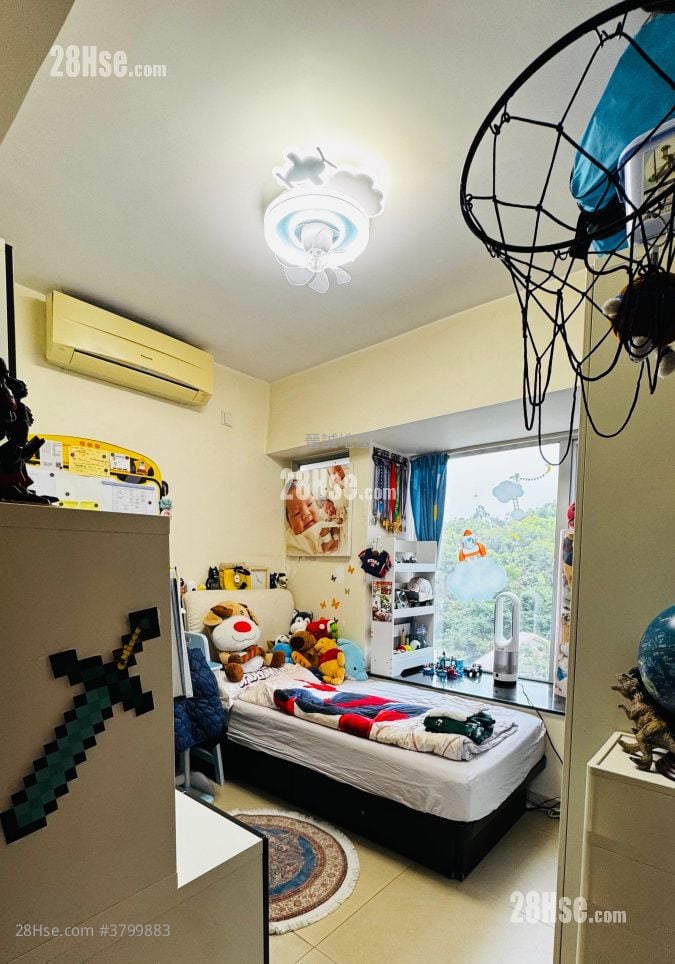 Tsing Yung Terrace Sell 4 Bedrooms , 3 Bathrooms 955 ft²