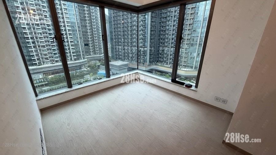 港岛南岸 售盘 3 房 737 平方尺