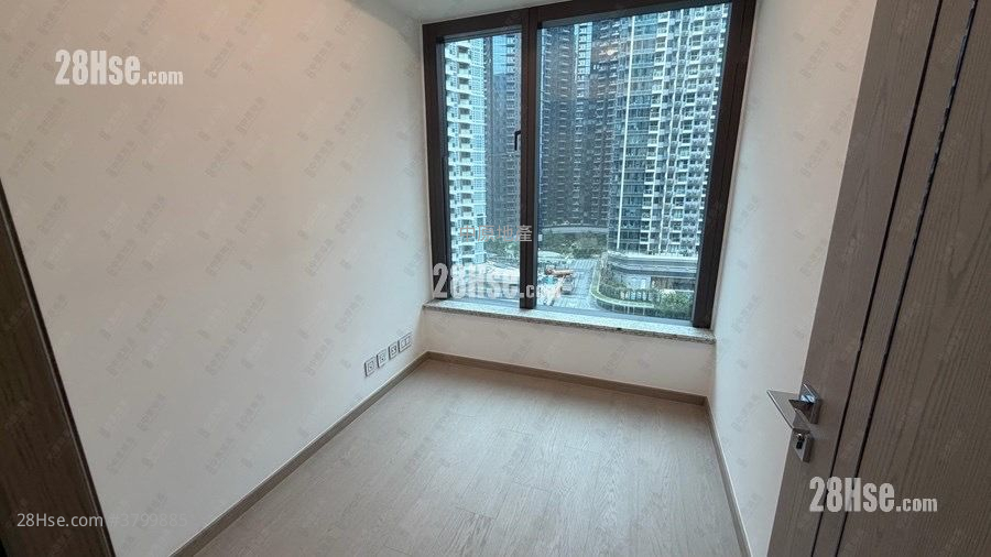 港岛南岸 售盘 3 房 737 平方尺