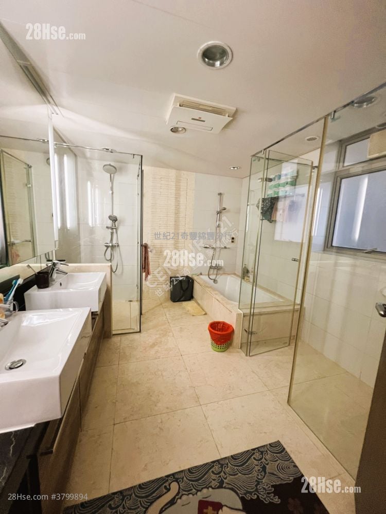 Lake Silver Sell 4 Bedrooms , 3 Bathrooms 1,856 ft²