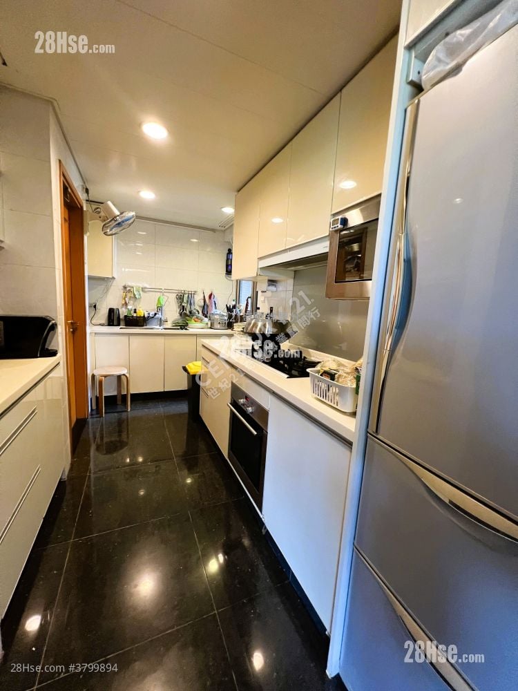 Lake Silver Sell 4 Bedrooms , 3 Bathrooms 1,856 ft²