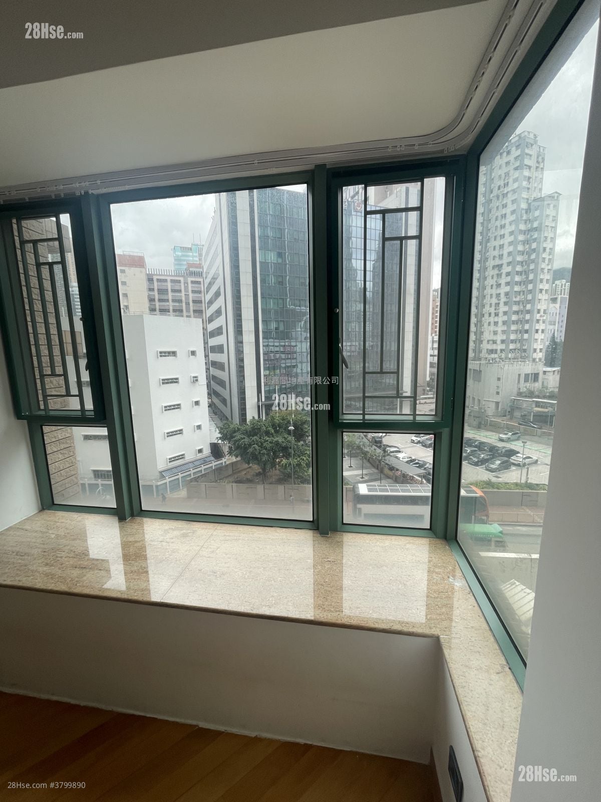 New Haven Sell 2 Bedrooms , 1 Bathroom 526 ft²