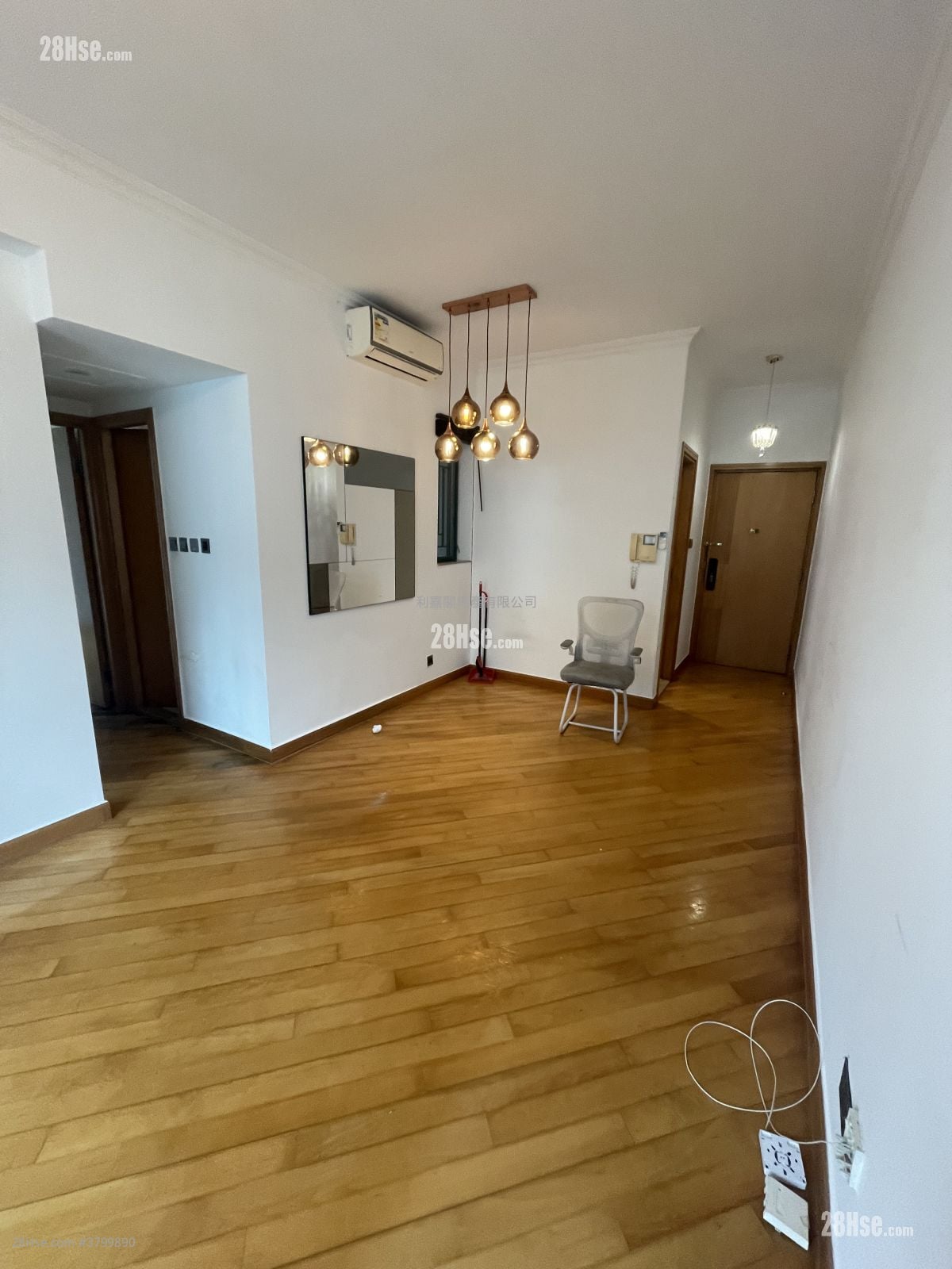 New Haven Sell 2 Bedrooms , 1 Bathroom 526 ft²