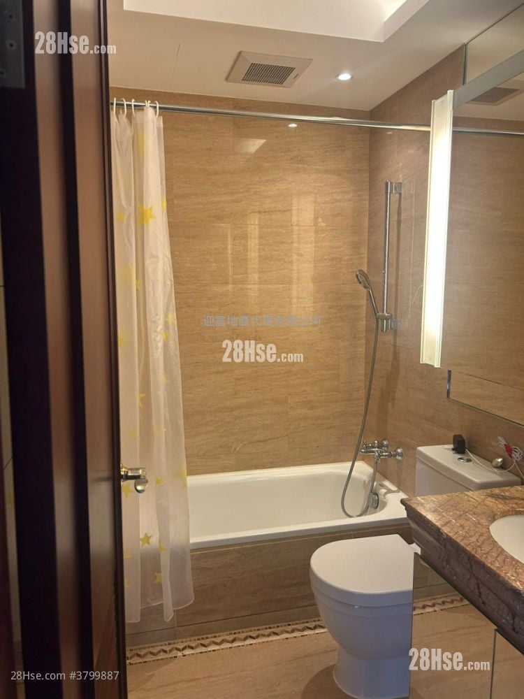 御龙山 售盘 4 房 , 3 浴室 1,847 平方尺