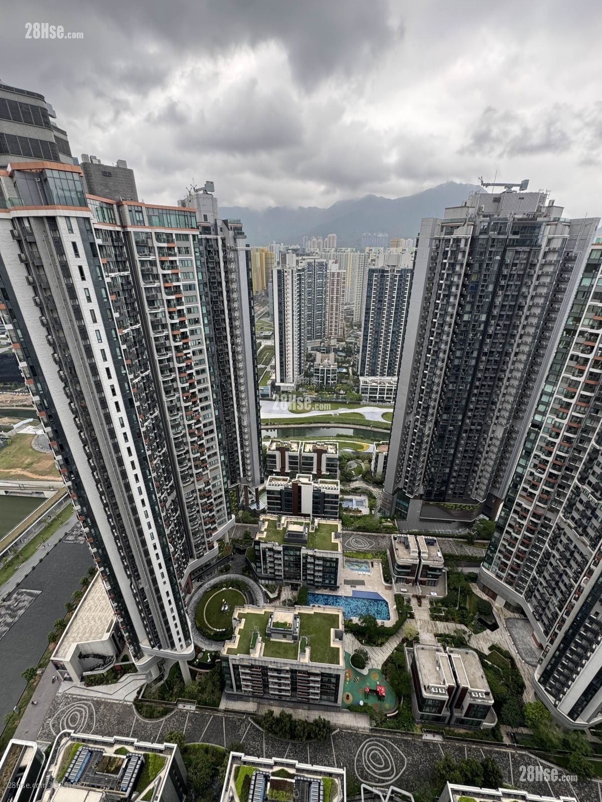 The Henley 租盘 2 房 , 1 浴室 356 平方尺