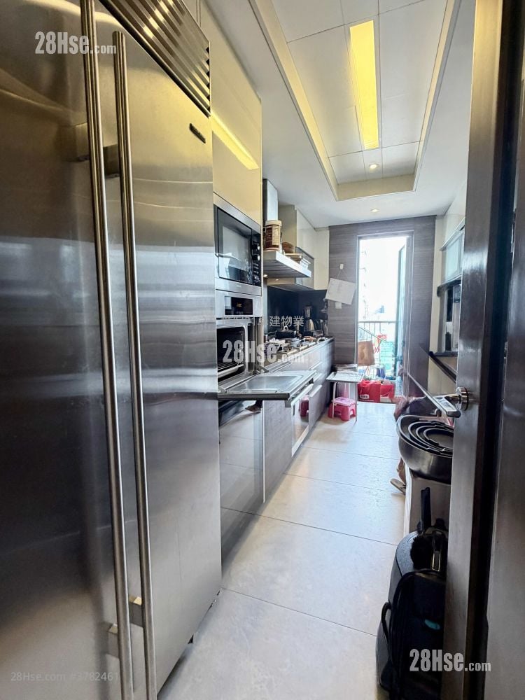 The Austin 售盘 4 房 , 2 浴室 1,290 平方尺