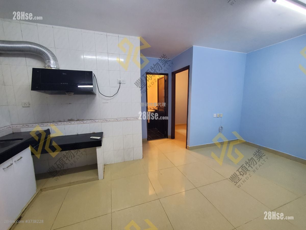 Village Rental 2 Bedrooms , 1 Bathroom 350 ft²